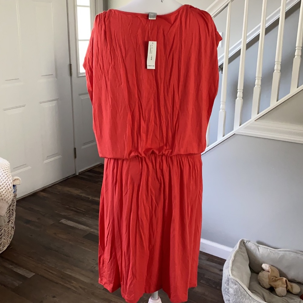 Dress - Picture 3 of 3